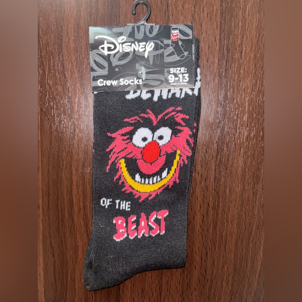 THE MUPPETS “ANIMAL” NOVELTY CREW SOCKS NWT MEN’S SHOE SIZE 9-13